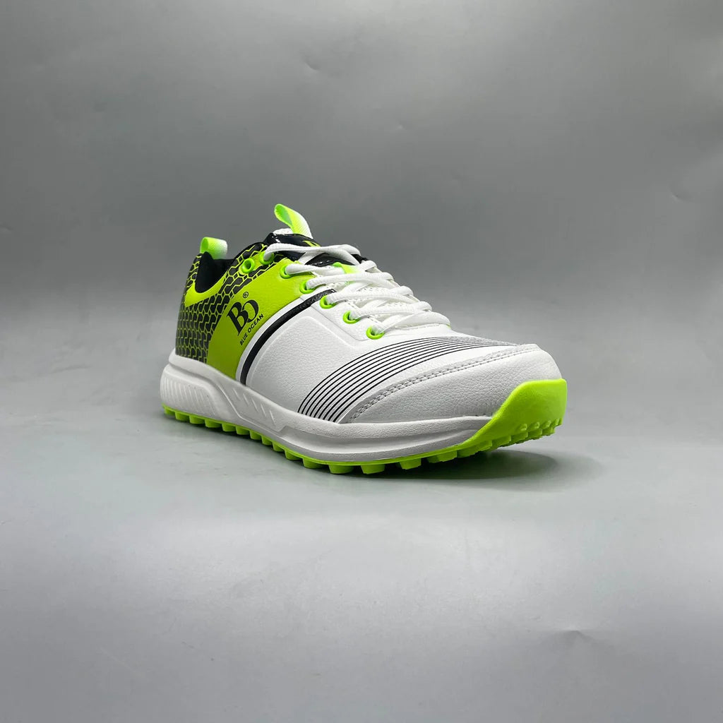CU Sports cricket gripper shoes BO81 edition side profile