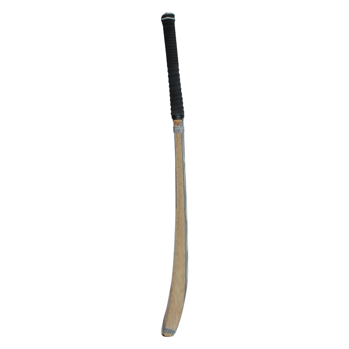 Lightweight coconut wood cricket bat weighing 750-820 grams