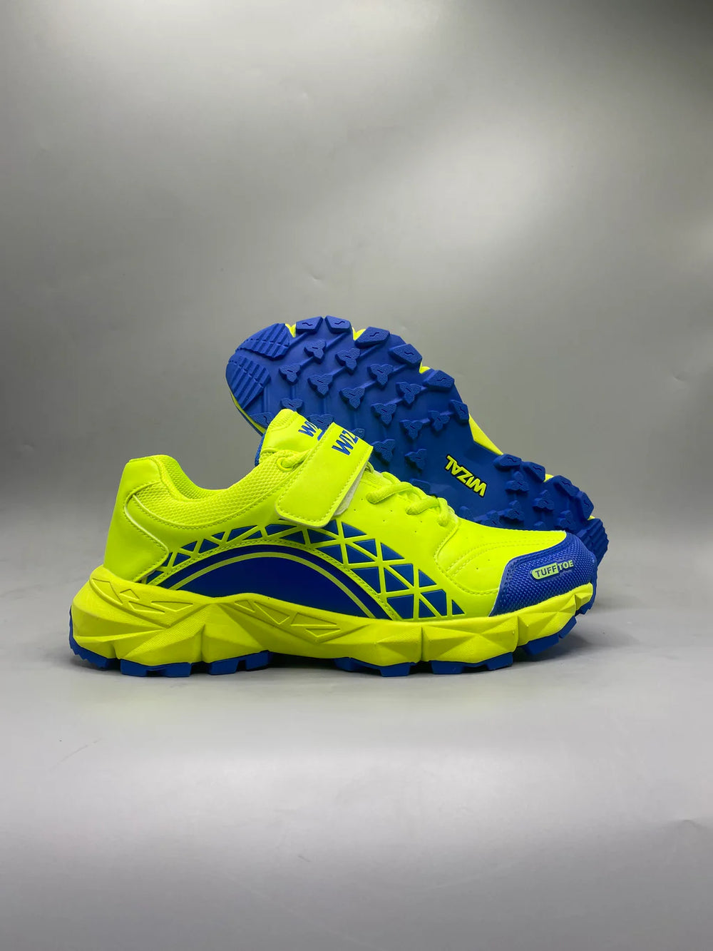 Wizal React cricket shoes with durable synthetic upper